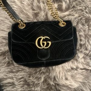 GUCCI
Velvet Matelasse GG Marmont Shoulder Bag